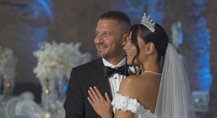 Vastag Csaba nem ment el az első randira, Evelin hiába várta