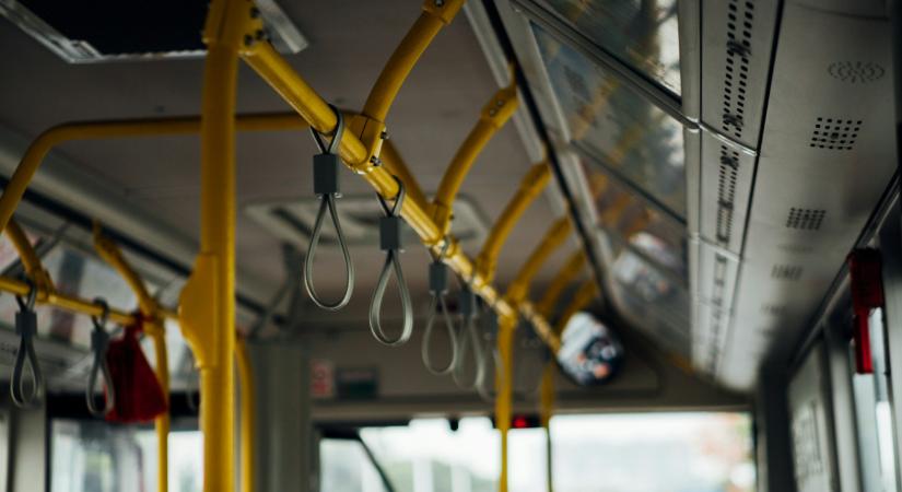 Már az első munkanapján karambolozott az önvezető busz