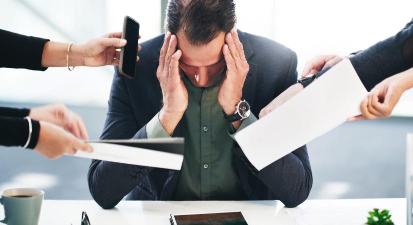 Kiégés, stressz, depresszió - Súlyos ára van a folyamatos munkahelyi elérhetőségnek