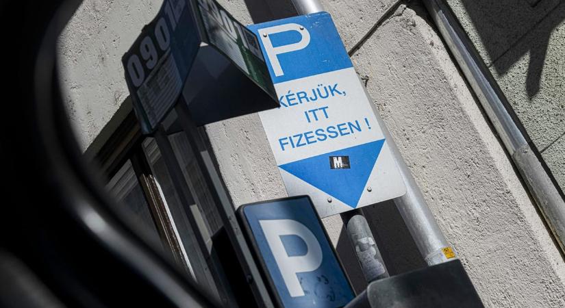 Volt kerület, ahol 100 milliót vitt el – ezért szüntetik meg a parkolóautomatákat