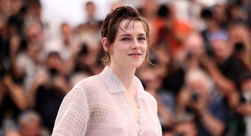 Cannes betiltotta a pucéruhát, ezek a sztárok mégis szinte meztelen vonultak végig a vörös szőnyegen