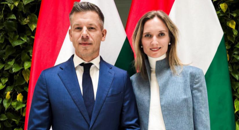 Magyar Péter bemutatta új miniszterelnöki kabinetfőnökét