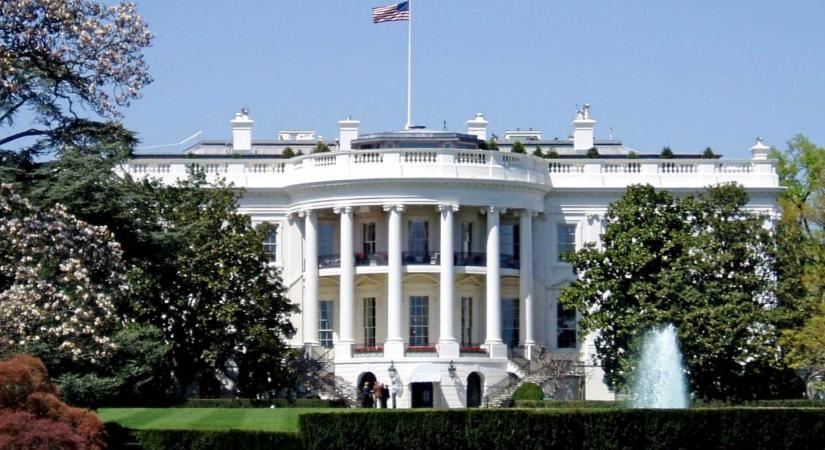Milliókat fizetünk a washingtoni lobbiért