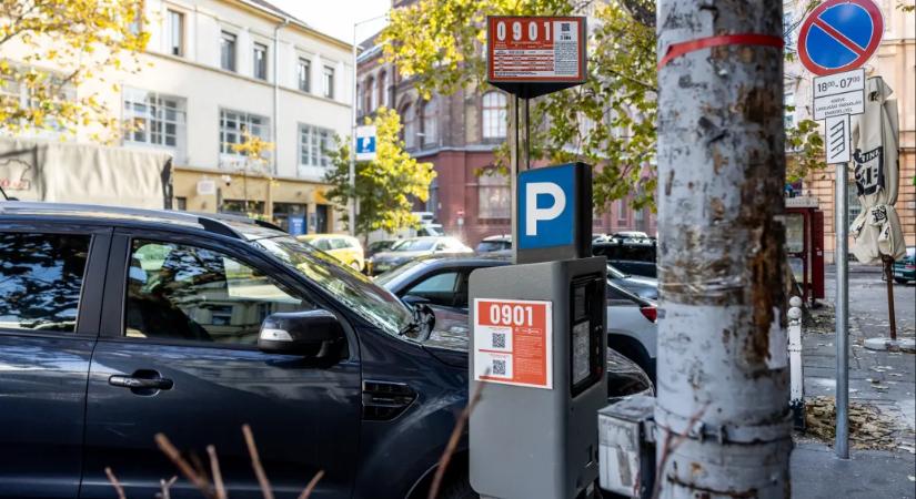 Megszűnnek a parkolóautomaták Budapesten és a díjak is emelkednek júliustól