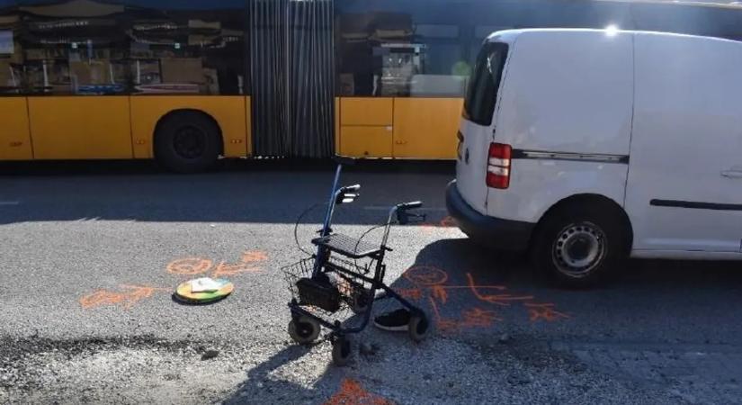 Saját otthona előtt gázoltak halálra egy rollátoros idős embert Maglódon