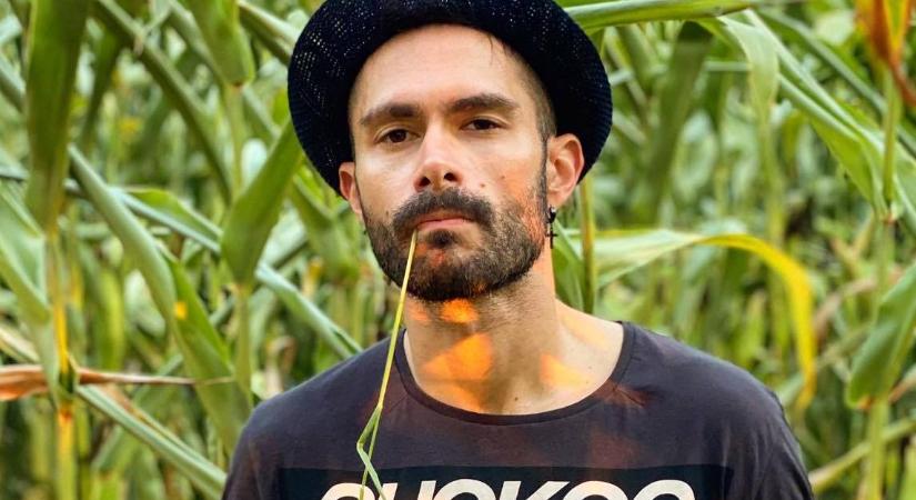 ByeAlex nekiment Curtisnek: „Ha van f*szod, visszaadod a pénzt!”