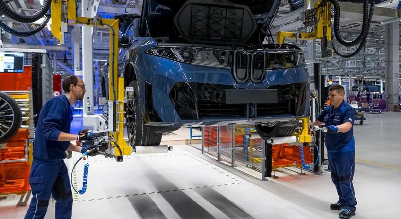 Hasít a debreceni BMW, tovább nőtt a dolgozói létszám