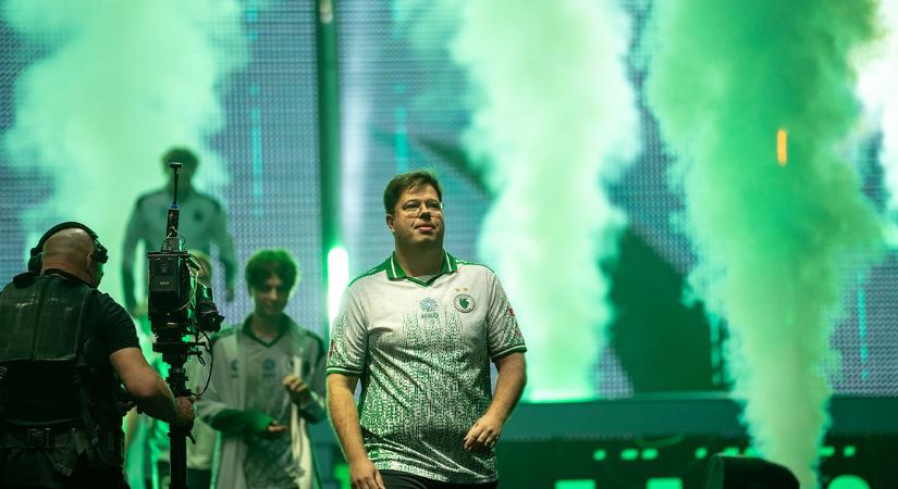 Újabb bronzéremmel gazdagodtak torzsiék, és ezüsttel a Falconsék