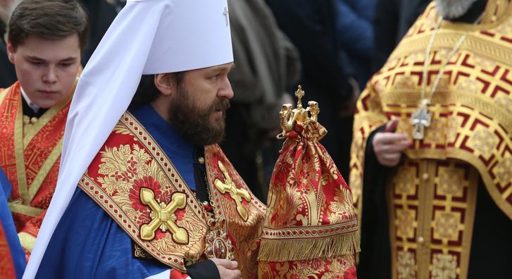 Letartóztatták Hilarion orosz metropolitát Csehországban