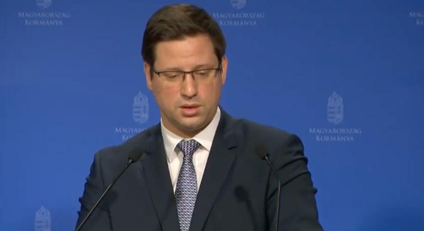 Meghátrált a kormány: mégsem nyúlnak hozzá az Alaptörvény egyik legfontosabb eleméhez