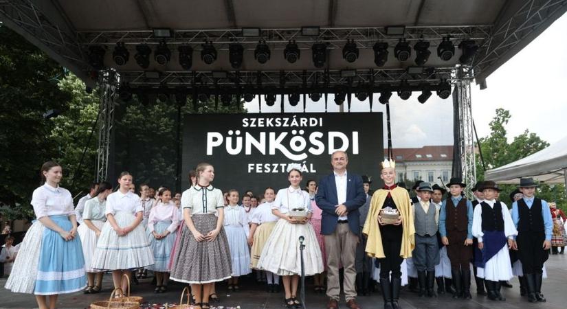 Királyt és királynét választottak Szekszárdon (videó)