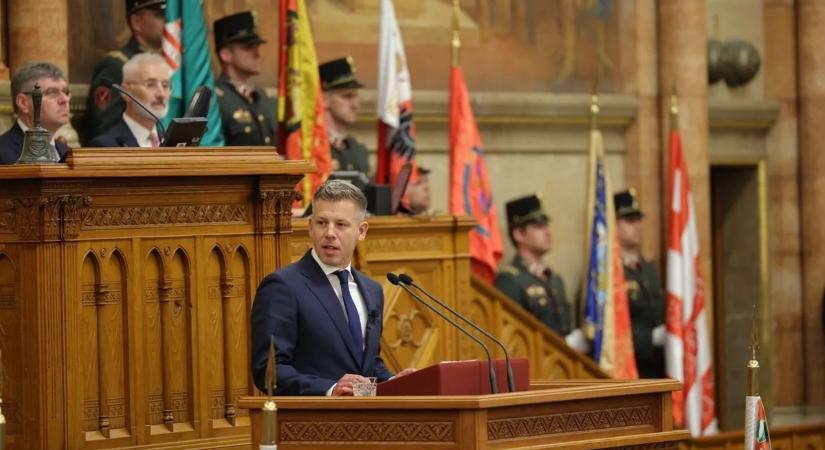 Magyar Péter az alaptörvény-módosításról az Országgyűlésben