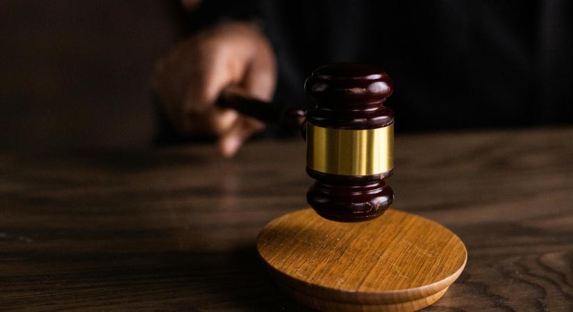 Dróntámadással fenyegetőzött egy férfi Szekszárdon