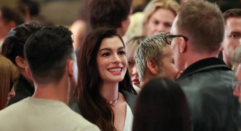 Évekig titokban szenvedett Anne Hathaway – végül műtét mentette meg