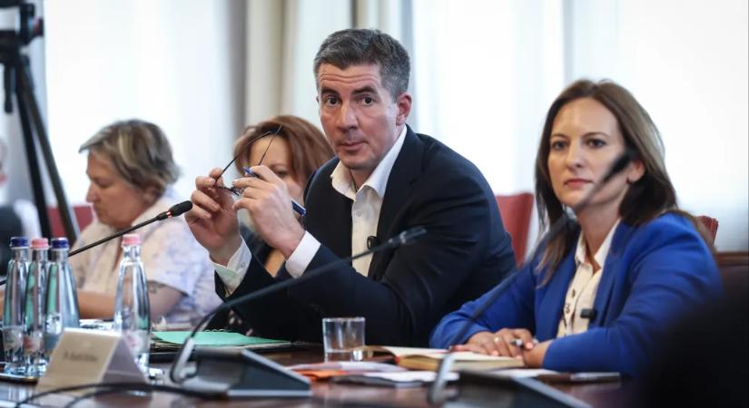 Megmaradhat Kocsis Máté mentelmi joga