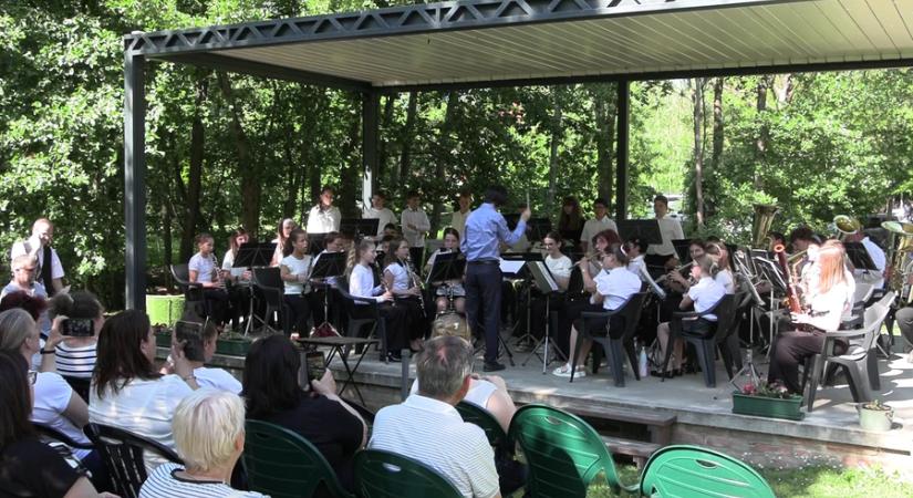 Különleges koncert a malomnál