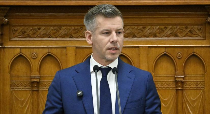Magyar Péter: „Legalább a saját szavazóikat tiszteljék meg azzal, hogy abbahagyják a hazudozást”