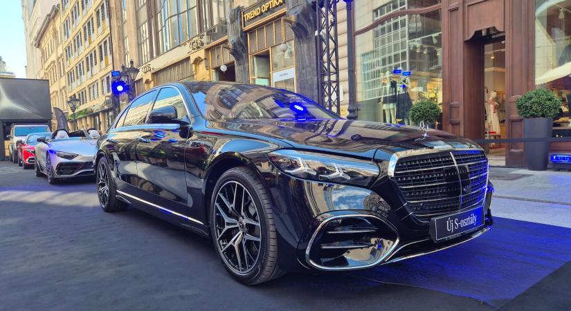 Új Mercedes-Benz S-osztály a Fashion Streeten: amikor a luxus nem akar hangos lenni