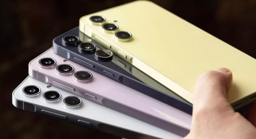 Egy rakat Samsung telefonra jött új szoftver, már a középkategória frissül