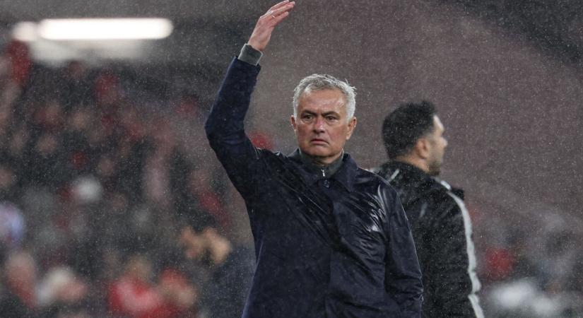 Belháború a Real Madridnál, veszélybe került José Mourinho visszatérése