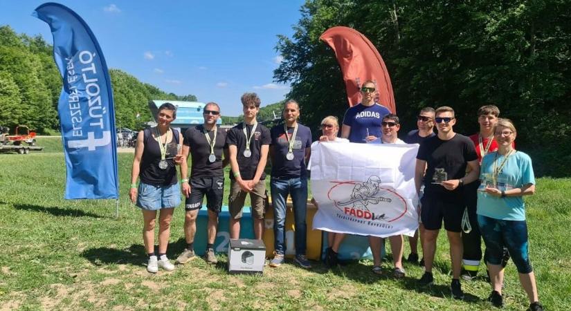Embert próbáló pályán bizonyítottak Tolna vármegye tűzoltói
