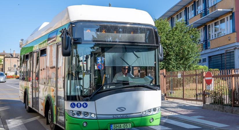 Útlezárás a Petőfi utcában május 27-én