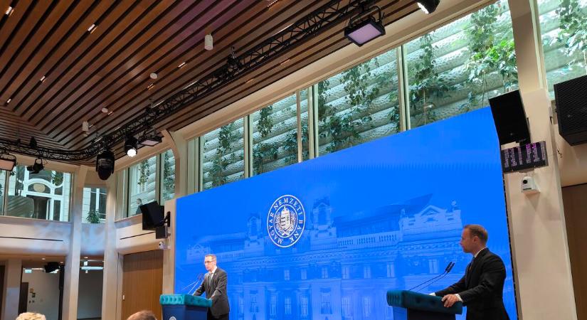 Varga Mihály: volt olyan tanácstag, aki a kamatcsökkentésre szavazott