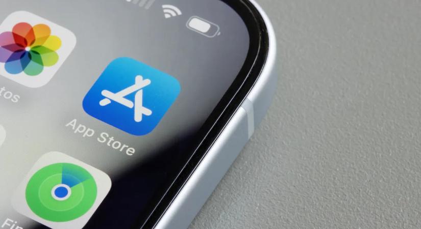 Óriási veszteség az Apple-nek – így ismerhetjük fel a kamu iPhone-okat