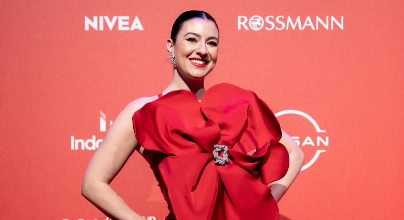 Stana Alexandra először mutatta meg terhespocakját: aranyos fotót tett közzé