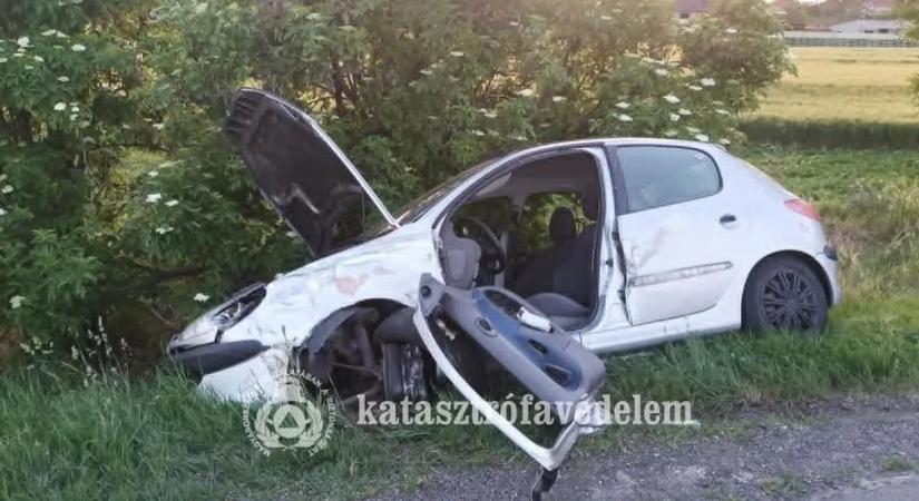 Bedrogozva okozhatta a nagyigmándi balesetet a sofőr, egy ember meghalt a brutális karambolban – videóval