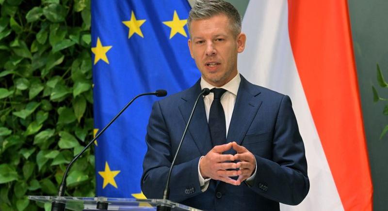 Botrány a Parlamentben: Magyar Péter leordította Gulyás Gergely fejét