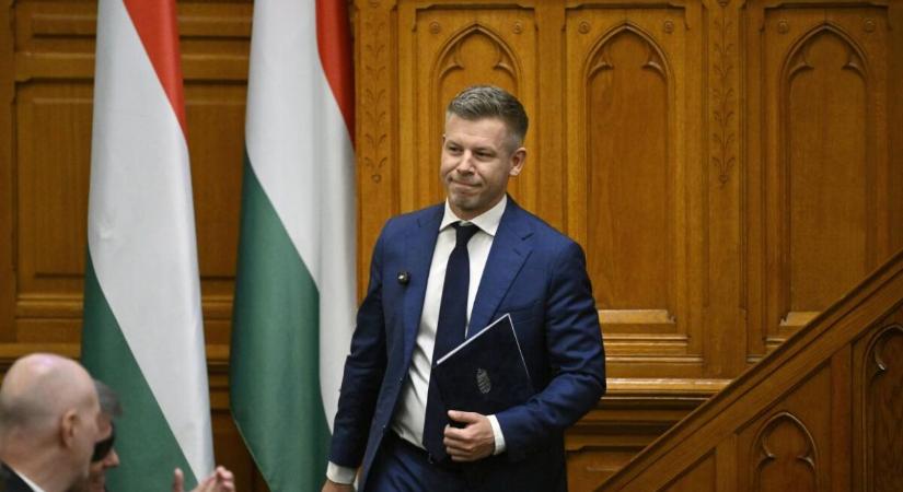 Magyar Péter feltörölte a padlót a Fidesz-maffiával az Országgyűlésben