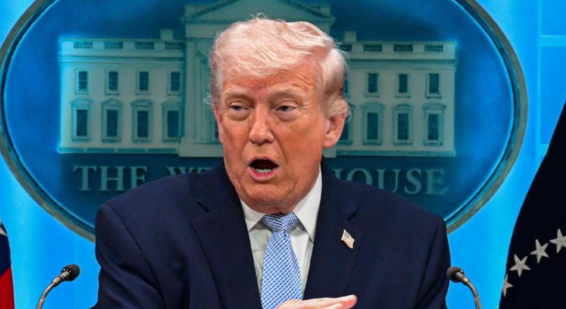 Telefon helyett adatvédelmi problémákat kaptak a Trump Mobile előrendelői