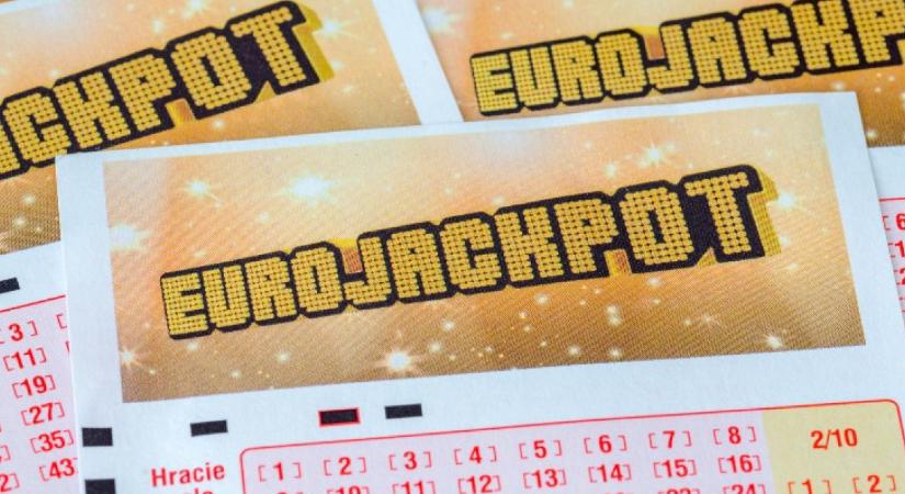 Rekordösszeg: közel 43 milliárdot nyert ma valaki a Jackpoton - Ezekkel a számokkal
