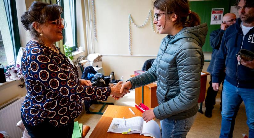 Beleálltak a politikába a magyar fiatalok