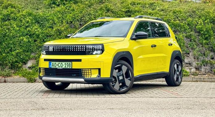 Menő városi kiegészítő vagy az új népautó? Teszteltük az elektromos Fiat Grande Pandát