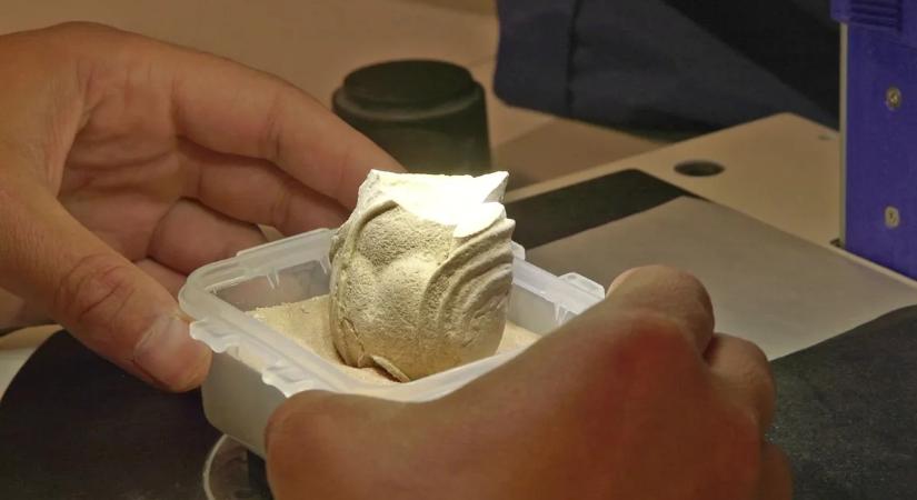 Iskolai bemutatóra készült, végül egy 1700 éves leletet talált a 8 éves kisfiú