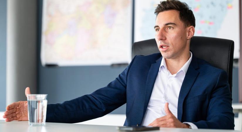 Radnai Márk a 24.hu-nak: Az ambícióm, hogy meghatározzuk, hogyan valósulhat meg a valódi rendszerváltás