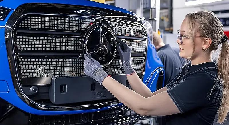 Hadiipari cég veheti át a Mercedes egyik gyárát