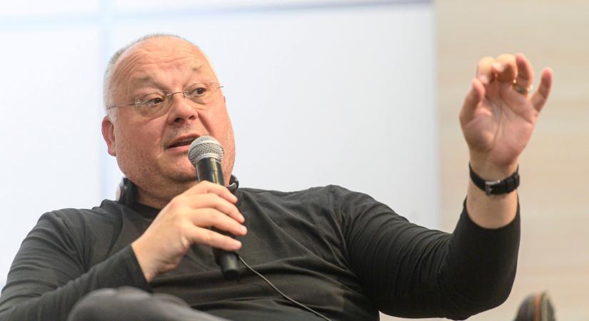 Cas Mudde: A demokráciát egyelőre felesleges temetni