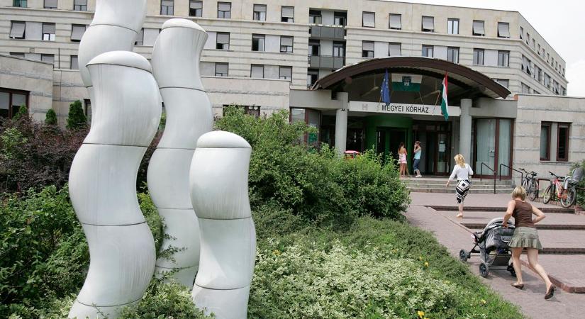 Leállt a klíma a veszprémi kórház műtőiben, Hegedűs Zsolt szerint június elejére tudják teljesen megjavítani