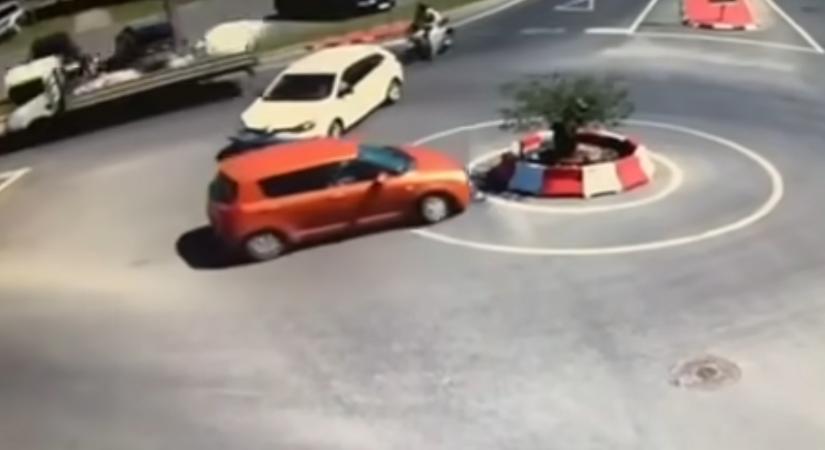Túl nagy falat volt a suzukisnak a solymári körforgalom