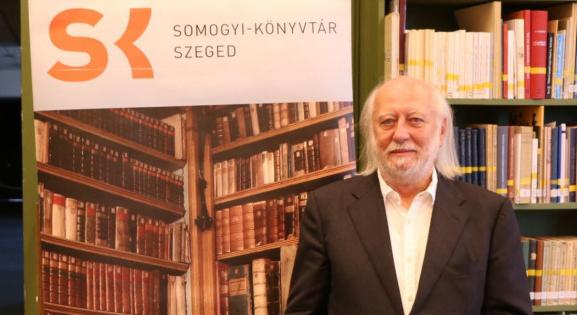Pynchon nagyregényét is örökbe fogadta Krasznahorkai László