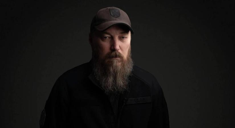 Robert „Magyar” Brovdi drónparancsnok megfenyegette Lukasenkát, hogy már 500 fehérorosz célpontot bejelölt