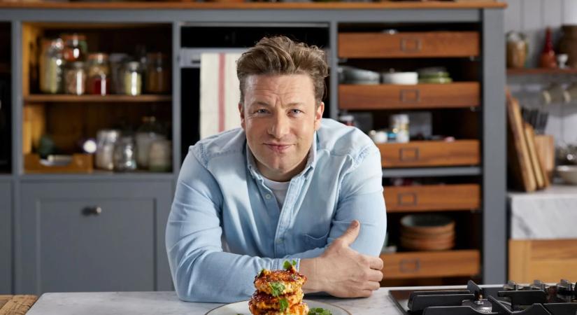 51 éves lett Jamie Oliver – új hobbija miatt a felesége kiborult