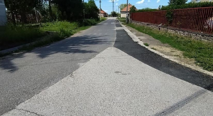 Hamarosan befejeződik az útfelújítás Apcon