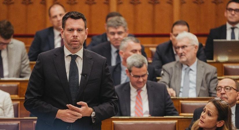 Azonnali bejelentés érkezett a kormánytól szerda reggel – nagy változás jön