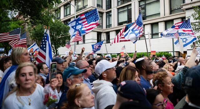 „Make Love, Not Intifada” – tüntetés Zohran Mamdani New York-i polgármester ellen