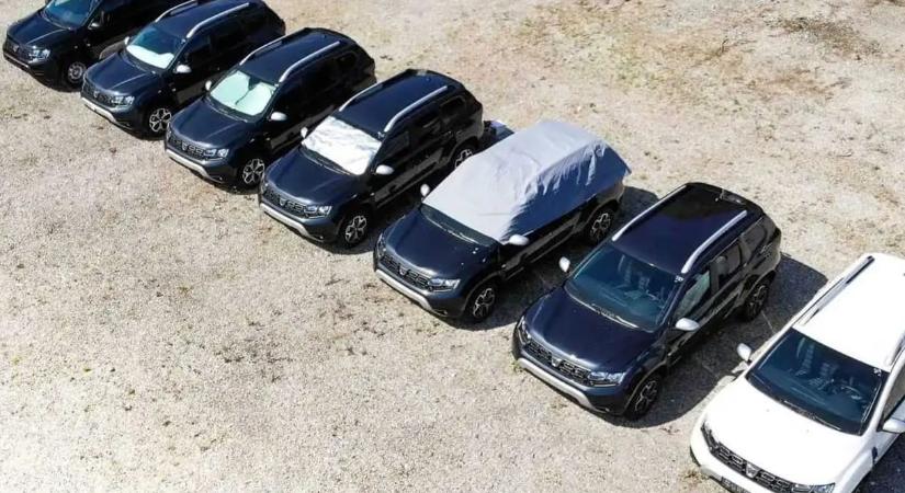 Ezt ajánlja az ADAC a forró autó ellen: akár 16 fokkal hűvösebb maradhat a kocsiban