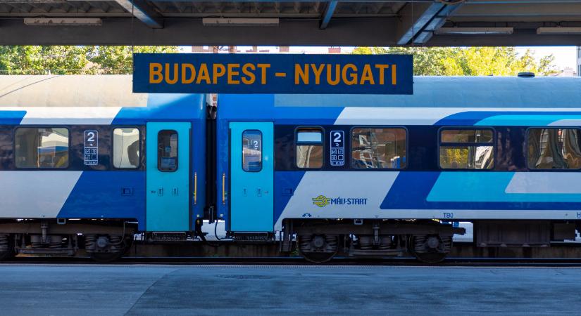 Újra elérhető a vonatinformációs rendszer, ahol az összes Magyarországon közlekedő mozdony látszik